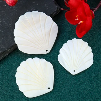 2 ks Prirodzené Shell Charms perleť Seashell Ventilátor Prívesok MOP DIY Náhrdelníky Náušnice Visieť Ručné Žena, Šperky Hľadanie