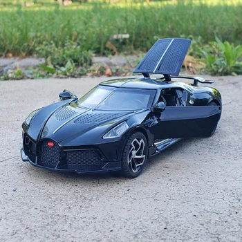 1/32 Bugatti La Voiture Noire Zliatiny Model Športové Auto Diecast Vytiahnuť Späť Zvuk, Svetlo Simulácia Deti Hračky, Darčeky Vozidla